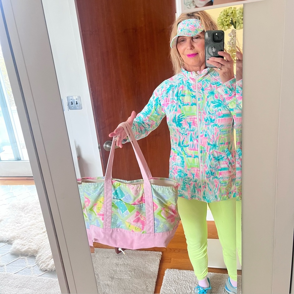 Lilly Pulitzer Pink and Green Tote Bag with Whimsical Design Vintage White Label - Picture 1 of 6